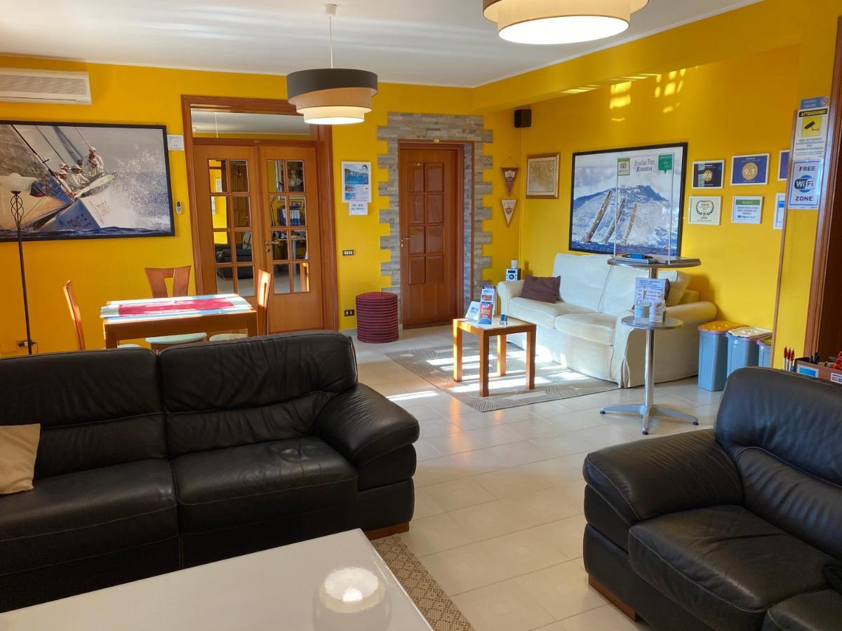 אריצ'ה Orlando Vacanze Camere מראה חיצוני תמונה